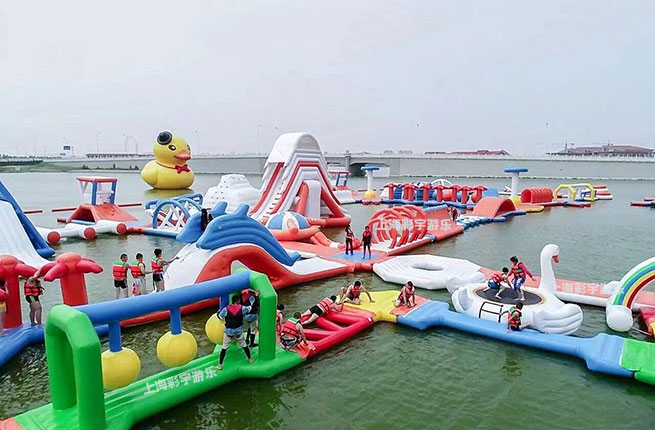 關于氣模產(chǎn)品水上樂園產(chǎn)品的介紹